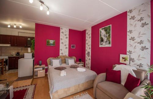 Pecs Apartment | Inci apartman