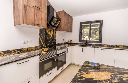 Montgo de Toscamar Villa | Incredible 4 Bedroom Private Family Villa only 10 Minutes from the Beach n