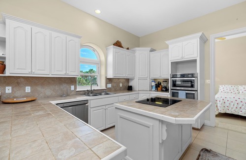 The Shores House | Incredible Beach House with Pool! Short safe walk to the beach, Family Area
