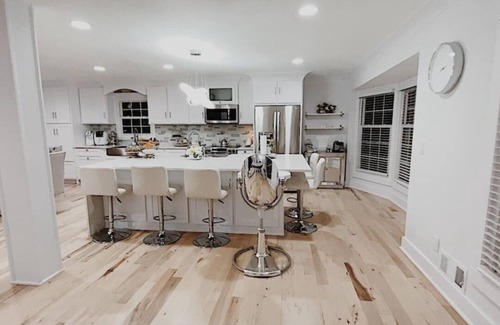 Lenexa House | Incredible beautiful home ! Great location close to kc