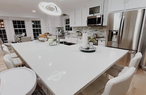 Lenexa House | Incredible beautiful home ! Great location close to kc