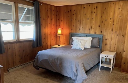 Moline Apartment | Incredible Location + Super Cozy
