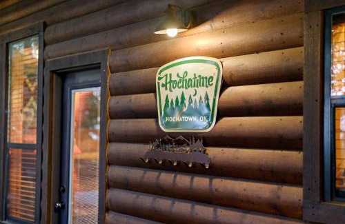 Broken Bow House | Incredible Luxurious Cabin Fantastic for All the Family in Broken Bow, Oklahoma