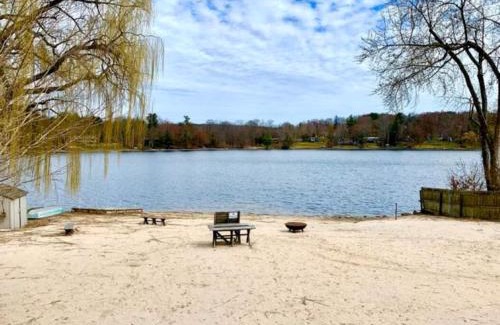 South Salem House | INCREDIBLE Northern Westchester Historic Hideaway
