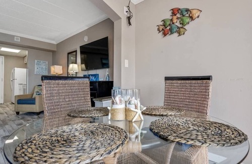 Myrtle Beach Condo | Incredible Poolside Suite@Caravelle!