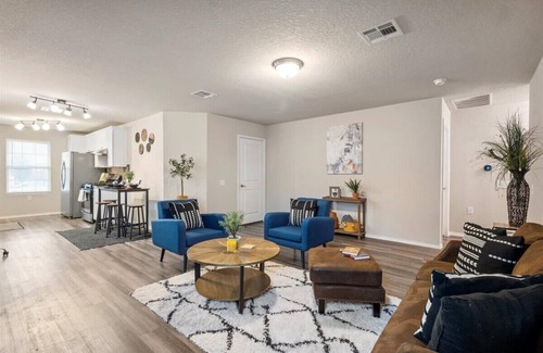 Southside House | Incredible Stay! Fast Wifi & Fully Equipped!