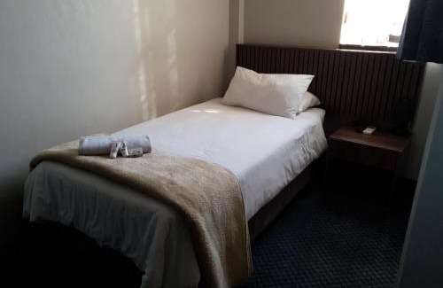 Sasolburg Hotel | Indaba Hotel - Sasolburg