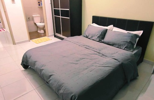Daerah Kulai Villa | Indahpura Kulai Land House 4 Room 7pax near JPO