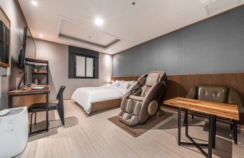 Anyang Hotel | Indeokwon SKY
