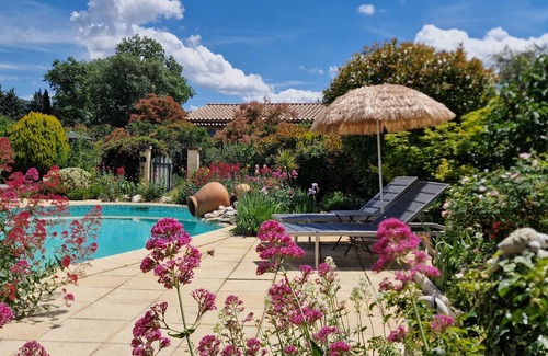Saint-Saturnin-les-Apt Villa | Independent villa with private pool in the Luberon (6 people)