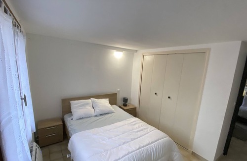 Gap Apartment | 🏡 Independent app in well-located house + parking
