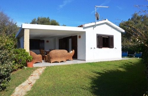 Baja Sardinia House | Independent villa in the seaside park