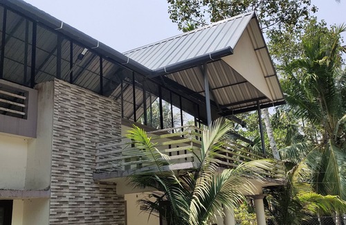 Karunagappally Villa | Independent villa near Amritapuri with A/c , UPS & Wi-Fi