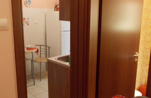 Thessaloniki Apartment | Indepentent space, central, quiet, practical, close to the coast.