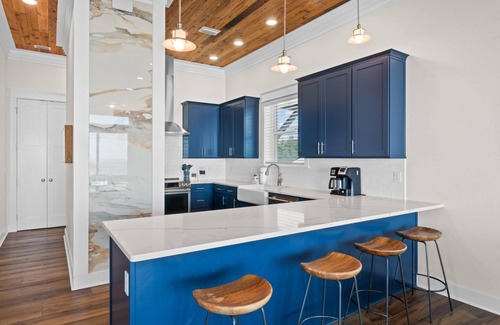 Indian Pass House | Indian Pass Beachfront Home - Starfish - Private Pool, Pet Friendly, Sleeps 22