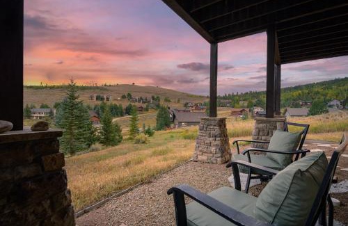 Innsbruck Val Moritz House | Indian Trail Cabin cabin