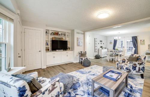 Town of Pines House | Indiana Dunes Home with Gas Grill 1 Mi to Beach!