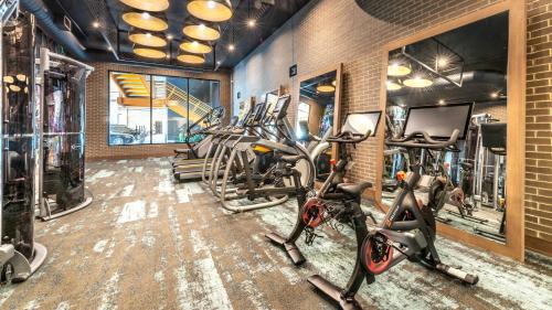 Deep Ellum Apartment | Indie Deep Ellum in Dallas