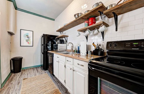 Central Oklahoma City House | Indie Escape 1,blocks away from Plaza District