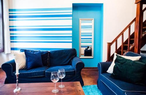 Belso-Ferencvaros Apartment | Indigo Apartment With Free Parking