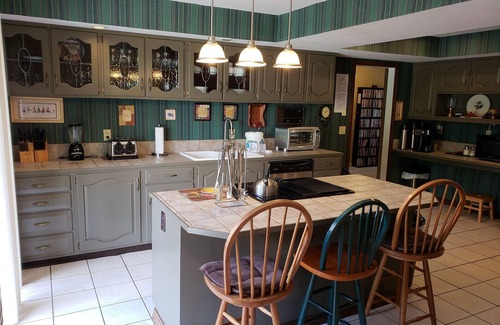 Winchester House | Indoor Pool, Hot Tub, Fireplaces, Golf, Park-like setting. Family Reunion Place!
