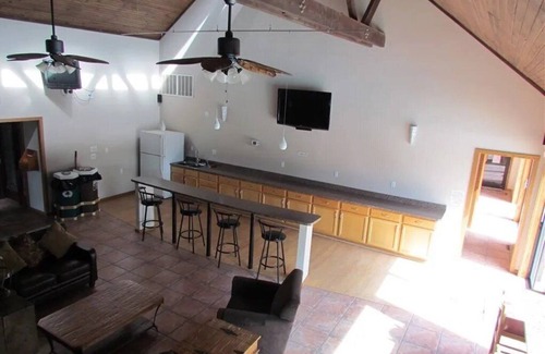 Osage Beach Condo | Indoor Pool/Hot Tub-Lake front at the Knolls 1 bed/1 bath Condo in RedHead Cove