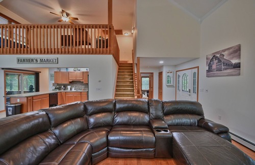 Gouldsboro House | Indoor Pool/HotTubnGameRoom/Ski Resortsn4BR #1 Community in the Heart of Poconos