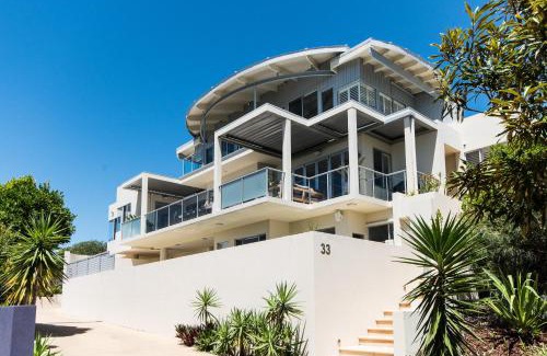 Castaways Beach House | Indulge at Iluka, Castaways Beach