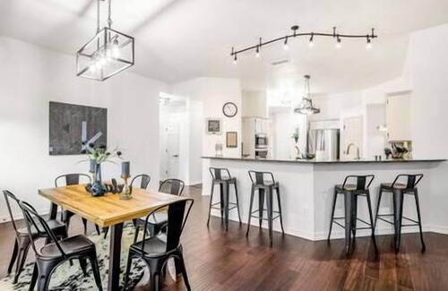Mesquite House | Indulge in comfort with unexpected conveniences