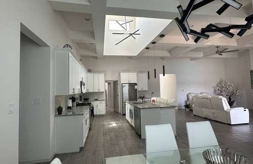 Rio Rancho House | Indulge in Pure Luxury: Poolside Paradise Awaits