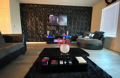 Covington House | Indulge in the unique experience offered by Kuffs N Kisses.