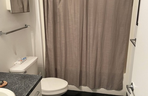 Cabbagetown Apartment | Industrial 1-Bdr Loft with tons of light, 5-min from Beltline!