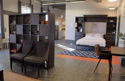 Bedford Apartment | Industrial Chic Studio, Unit B