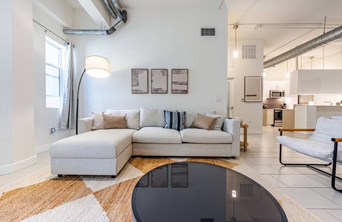 Historic Core Apartment | Industrial-Style 2BR Condo Downtown LA W/Rooftop