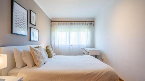 Vila Nova de Gaia Apartment | Infante Cozy 1BR w Parking by LovelyStay