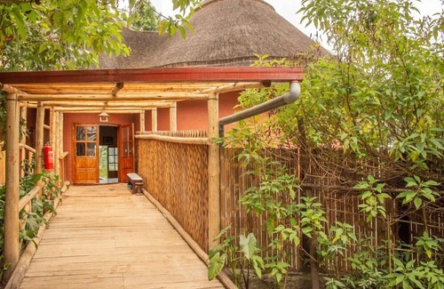 Kinigi House | Ingagi Lodge UNIT 2 Double Room