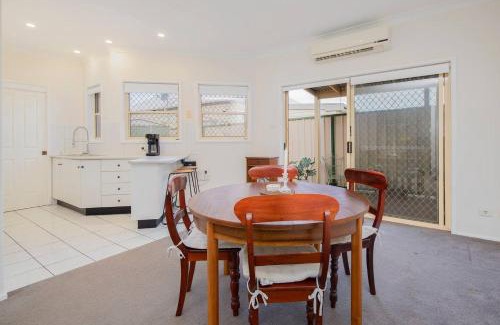 Mayfield House | Ingall Hearth - Cosy Comfort near Newcastle Beach