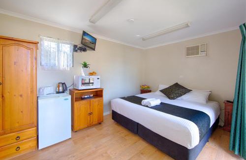 One Mile Resort | Ingenia Holidays Middle Rock