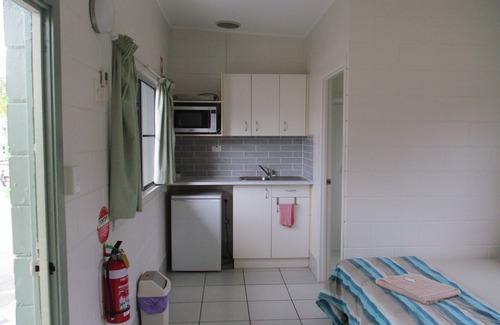Ingham Cabin | Ingham Tourist Park