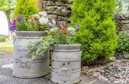 Arkholme House | Ingleborough View