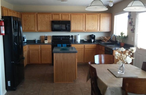 San Antonio House | Inmaculate large house, 4 Bed 3 Full Baths, Very close to Sea World and Six