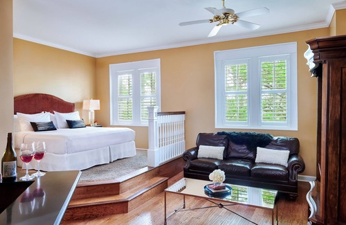 Fayetteville Hotel | Inn at Carnall Hall