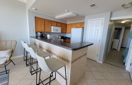Dauphin Island Condo | Inn at Dauphin Island 306 Efficient 1BR sleeps 6 with Beautiful Views!