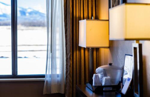 Monticello Hotel | Inn at the Canyons
