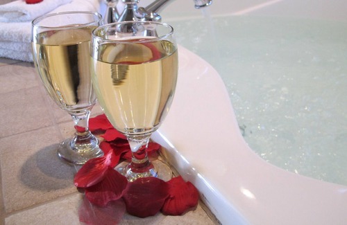 Schaefferstown Apartment | Inn of Elegance - Property Unavailable
