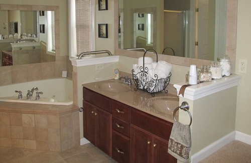 Schaefferstown Apartment | Inn of Elegance - Property Unavailable