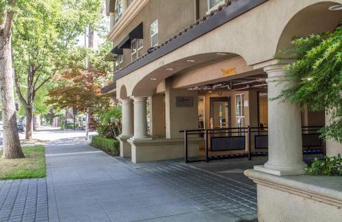 Downtown Sacramento Hotel | Inn Off Capitol Park, an Ascend Collection Hotel