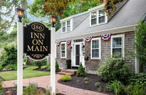 Yarmouth Port Bed & Breakfast | Inn On Main