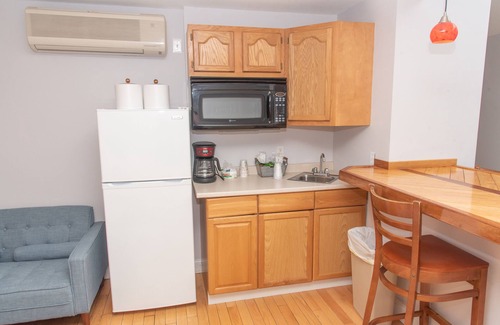 Peaks Island Hotel | Inn On Peaks Island