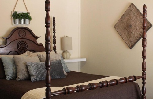 Salado Hotel | Inn on the Creek